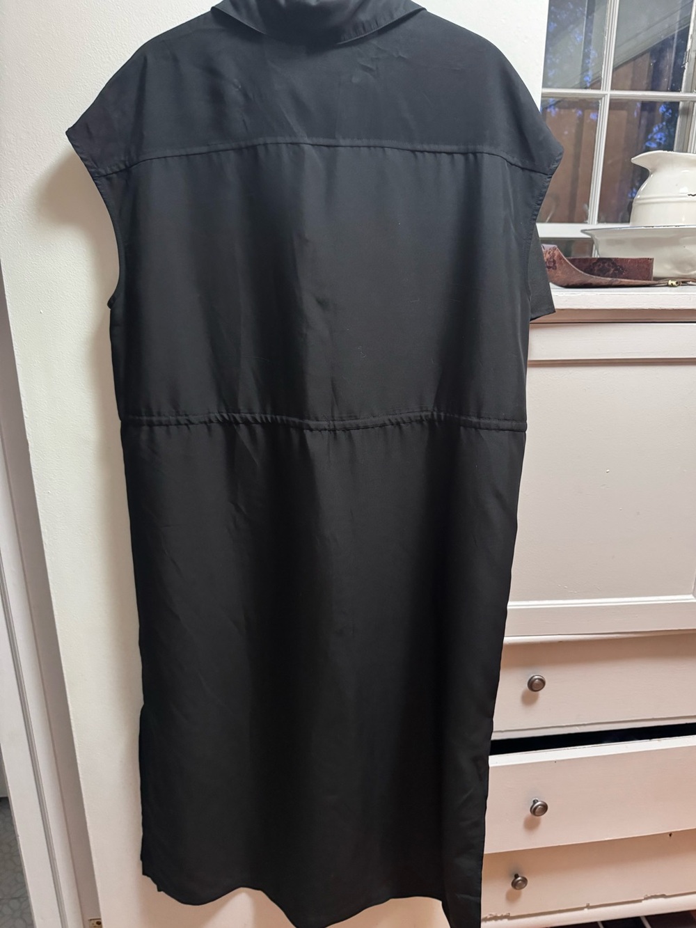Old Navy Black Cap Sleeve Button-Front Drawstring Midi Dress - Picture 6 of 8